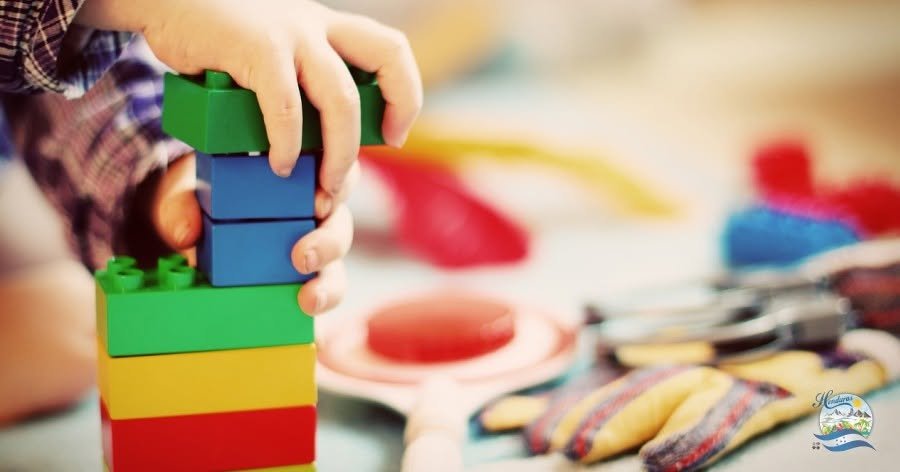 Manualidades fáciles para niños: diviértete creando en casa