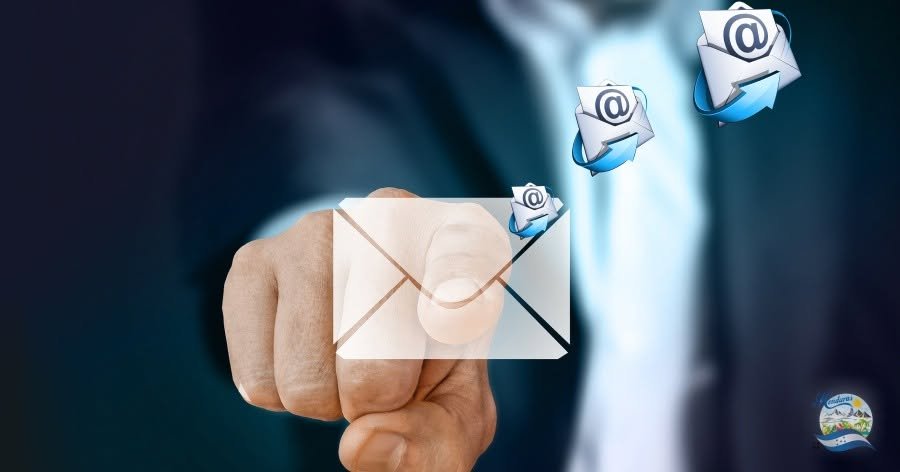 Correo electrónico; concepto, historia y funcionamiento